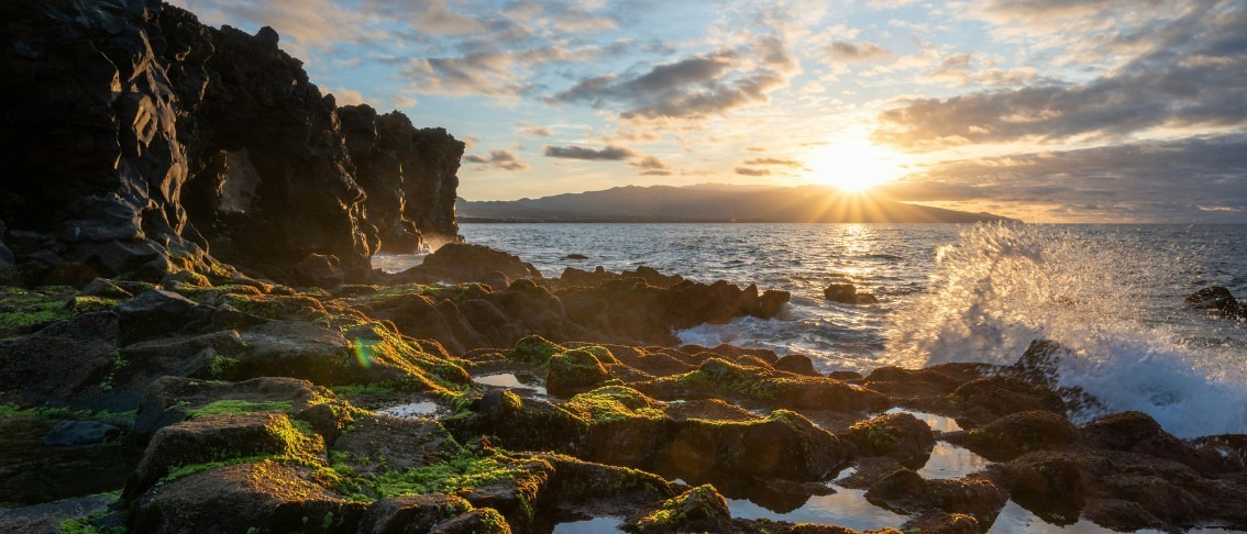 sonnenuntergang-über-der-insel-von-sao-miguel